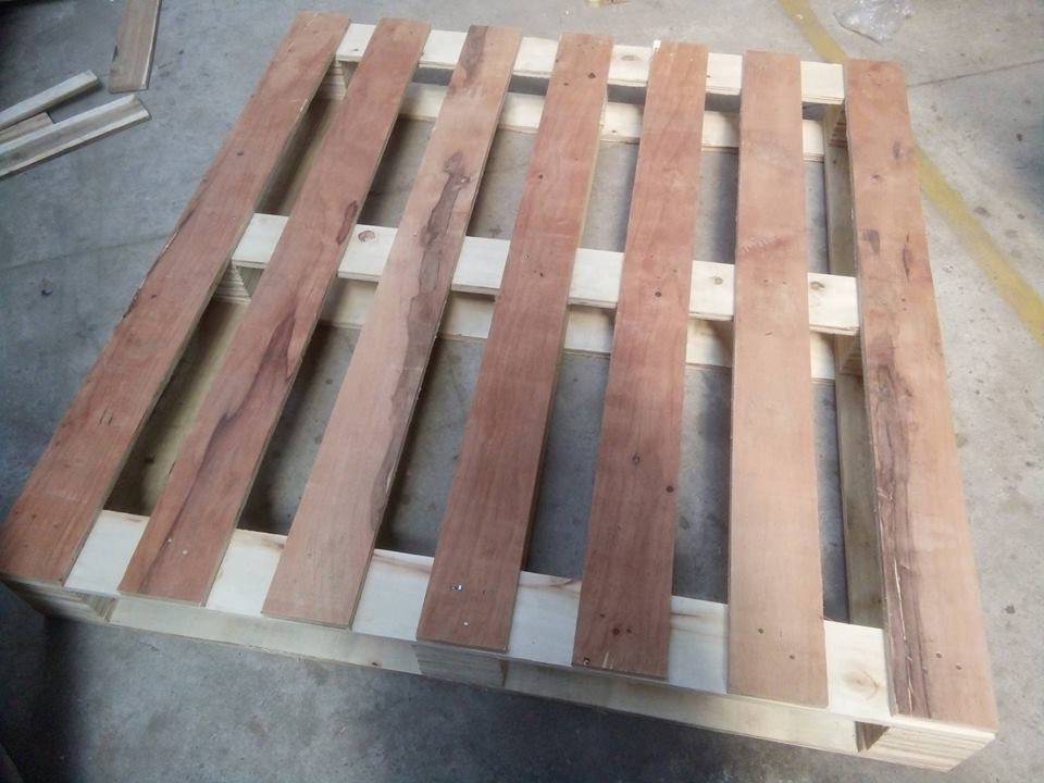 Pallet gỗ 4 hướng 6